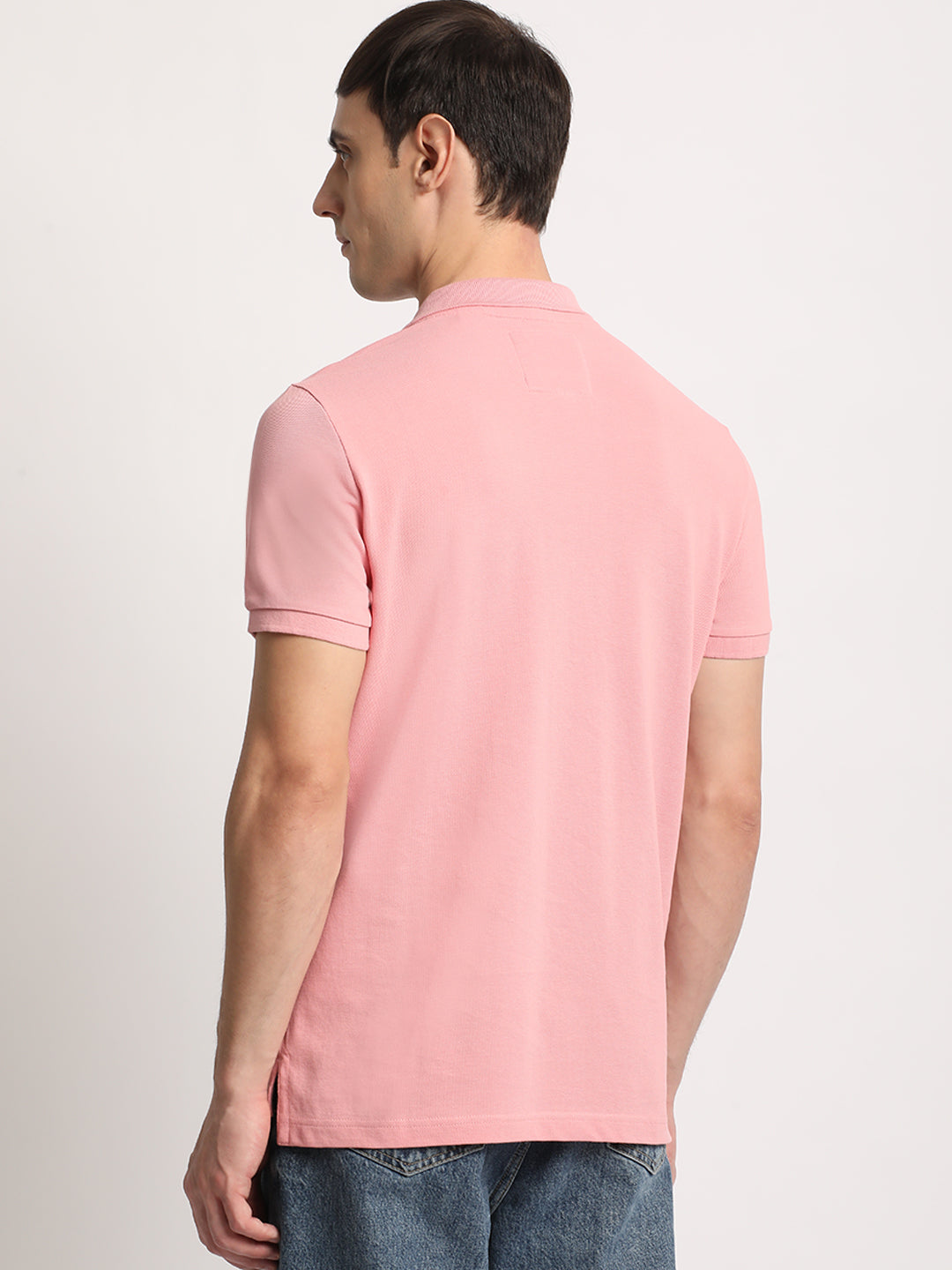 Men Pink Solid Slim Fit Polo Collar T-shirt by The Bear House