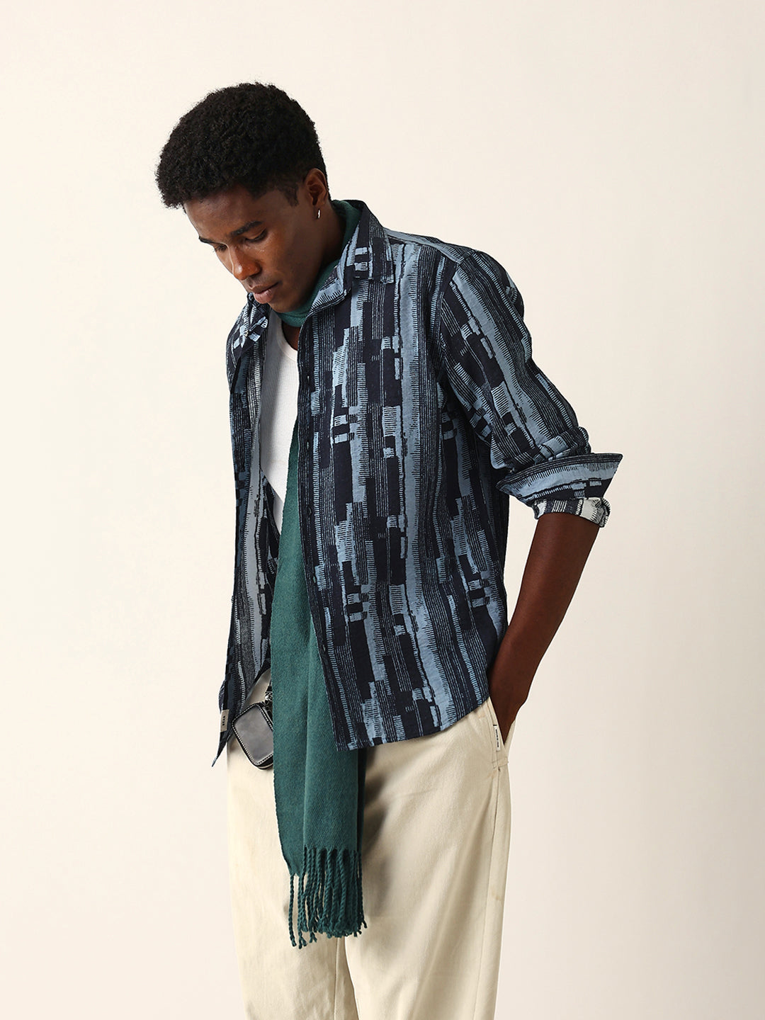 Blue Abstract Textured Printed Regular Fit Casual Shirt by The Bear House