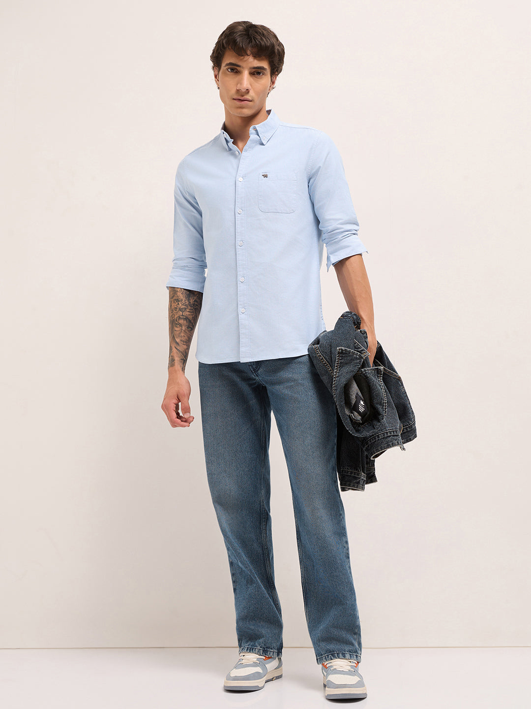 Light Blue Cotton Solid Slim Fit Casual Shirt by The Bear House