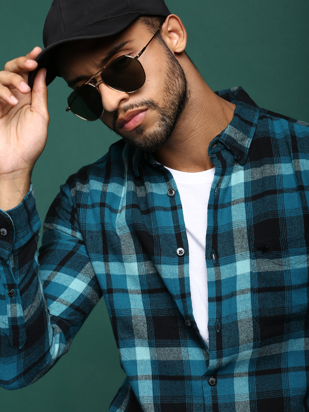 Men Teal Slim Fit Flannel Button-Down Casual Shirt by The Bear House