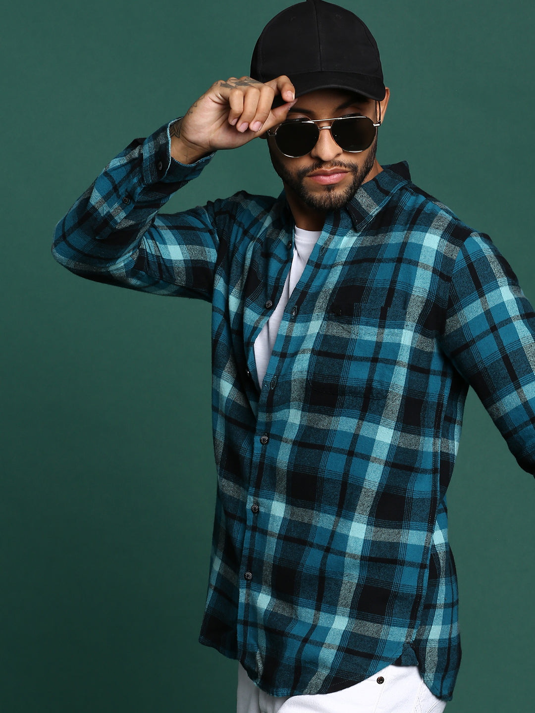 Men Teal Slim Fit Flannel Button-Down Casual Shirt by The Bear House