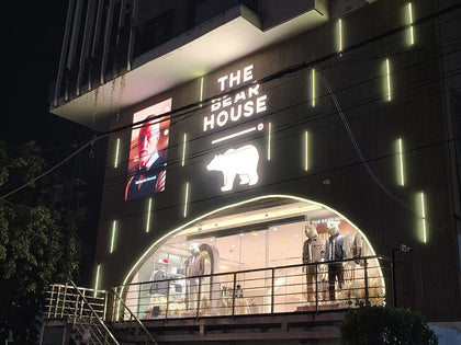 Janakpuri store, photo 3