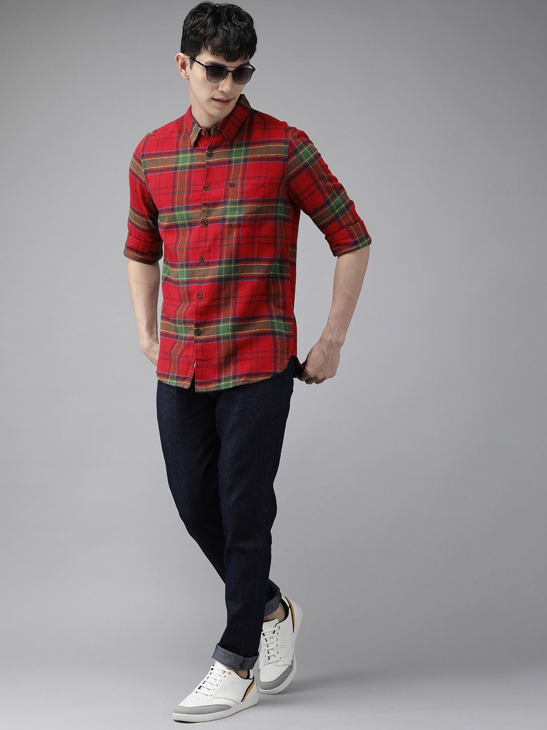Men Slim Button-down Flannel Shirt by The Bear House