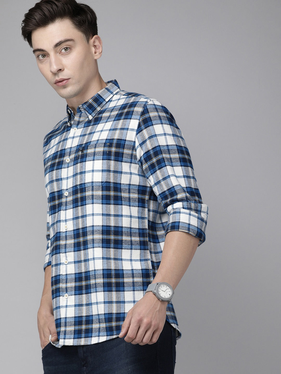Isro: Blue Checked Slim Fit Full Sleeve Flannel Shirt for Men by The Bear House