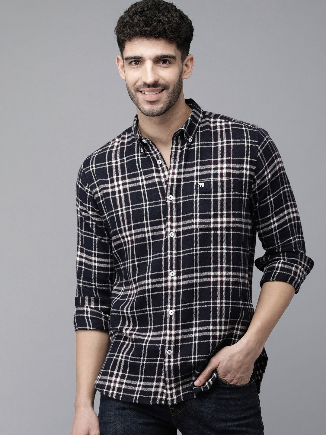 MEN SLIM CHECKS BUTTON-DOWN CASUAL SHIRT by The Bear House