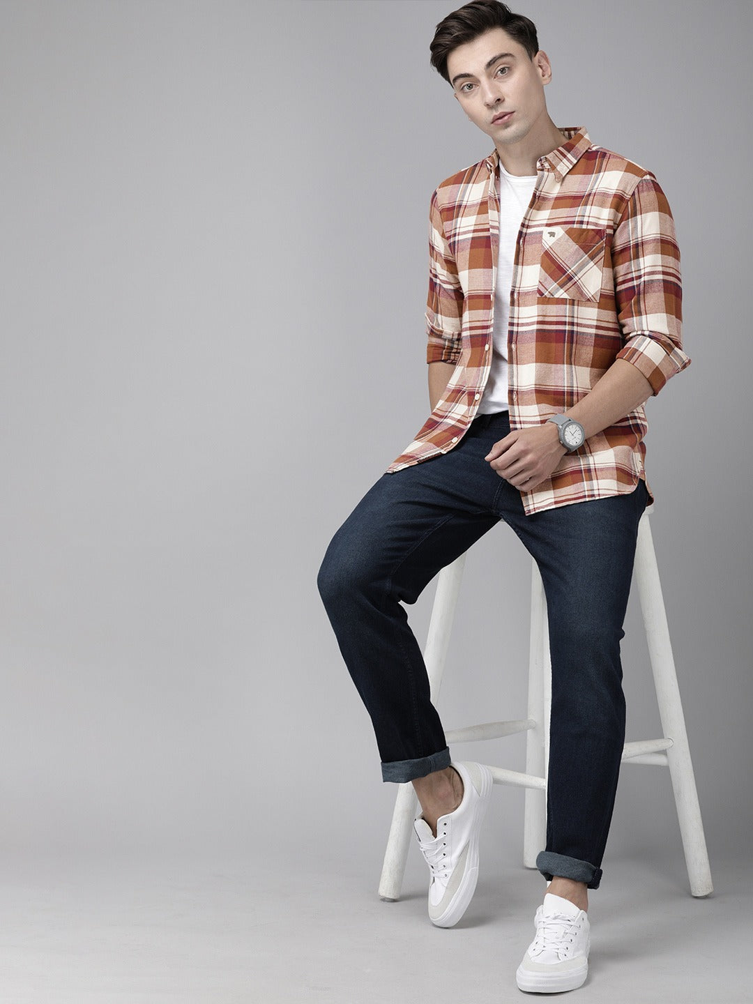Men Slim Button-down Flannel Shirt by The Bear House